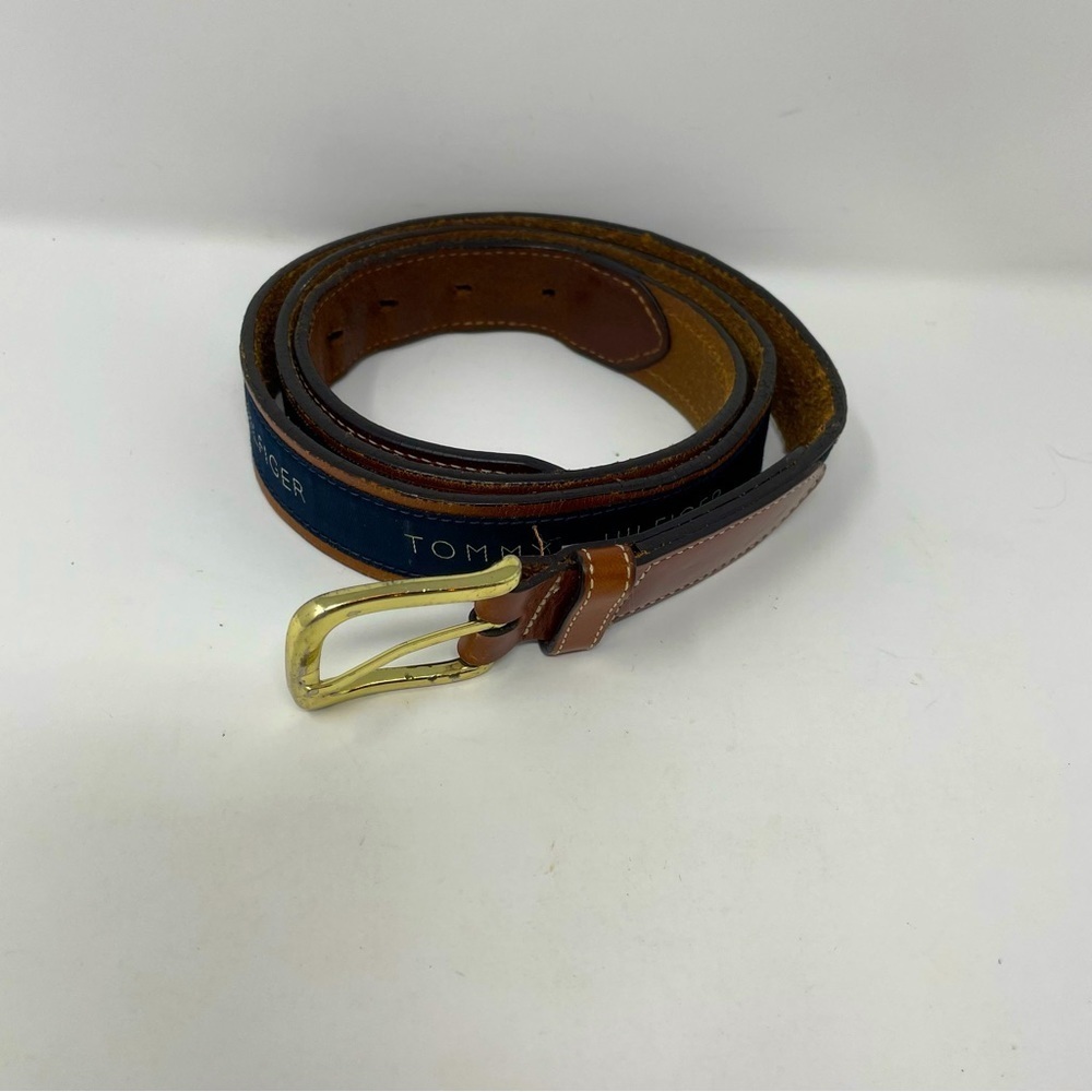 Vintage Tommy Hilfiger leather belt